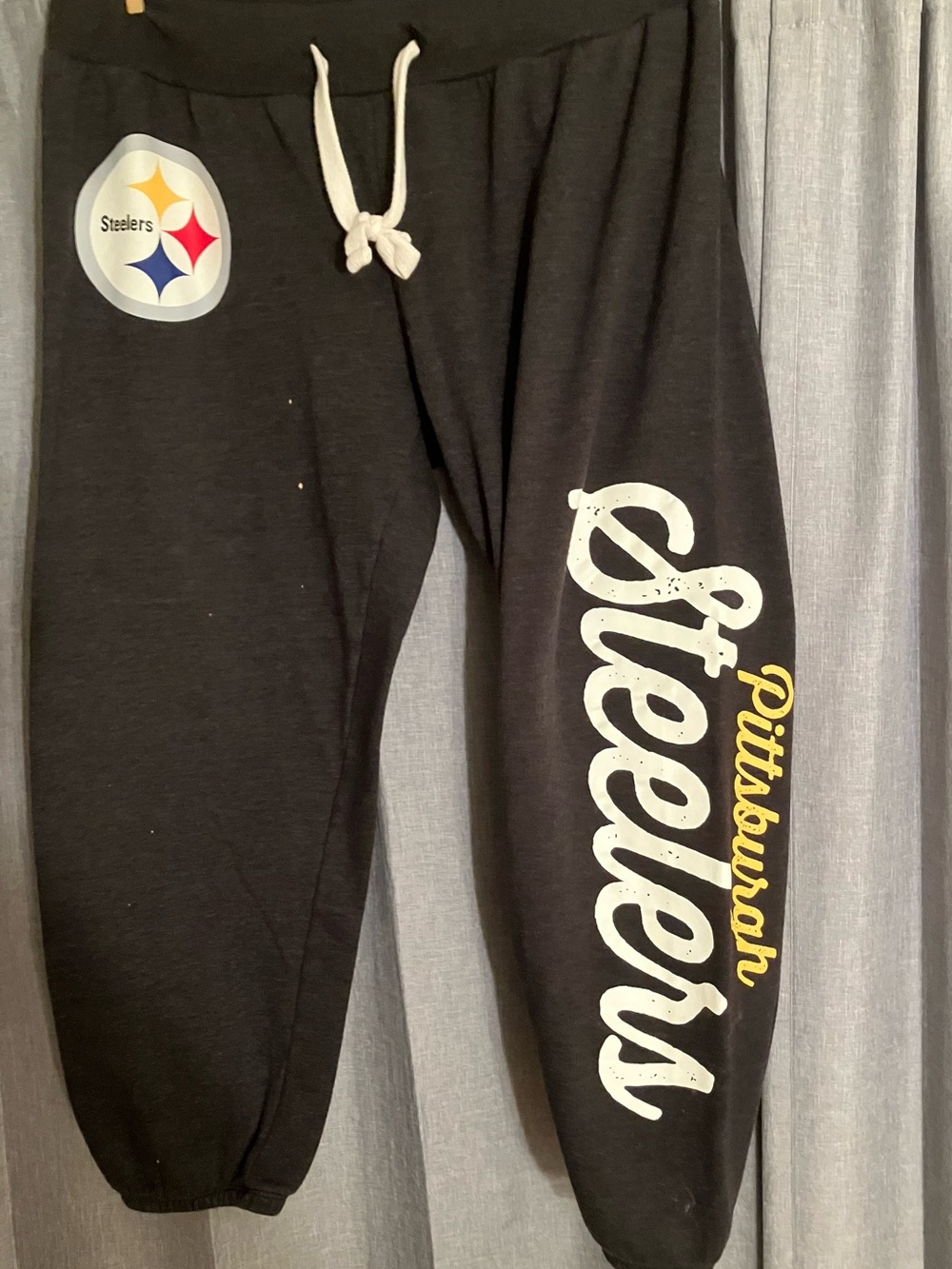 NFL Black Pittsburgh Steelers Joggers with White & Yellow Logo Women’s Large
